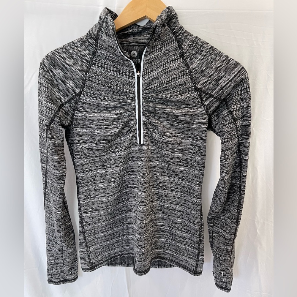 90 Degree runners jacket